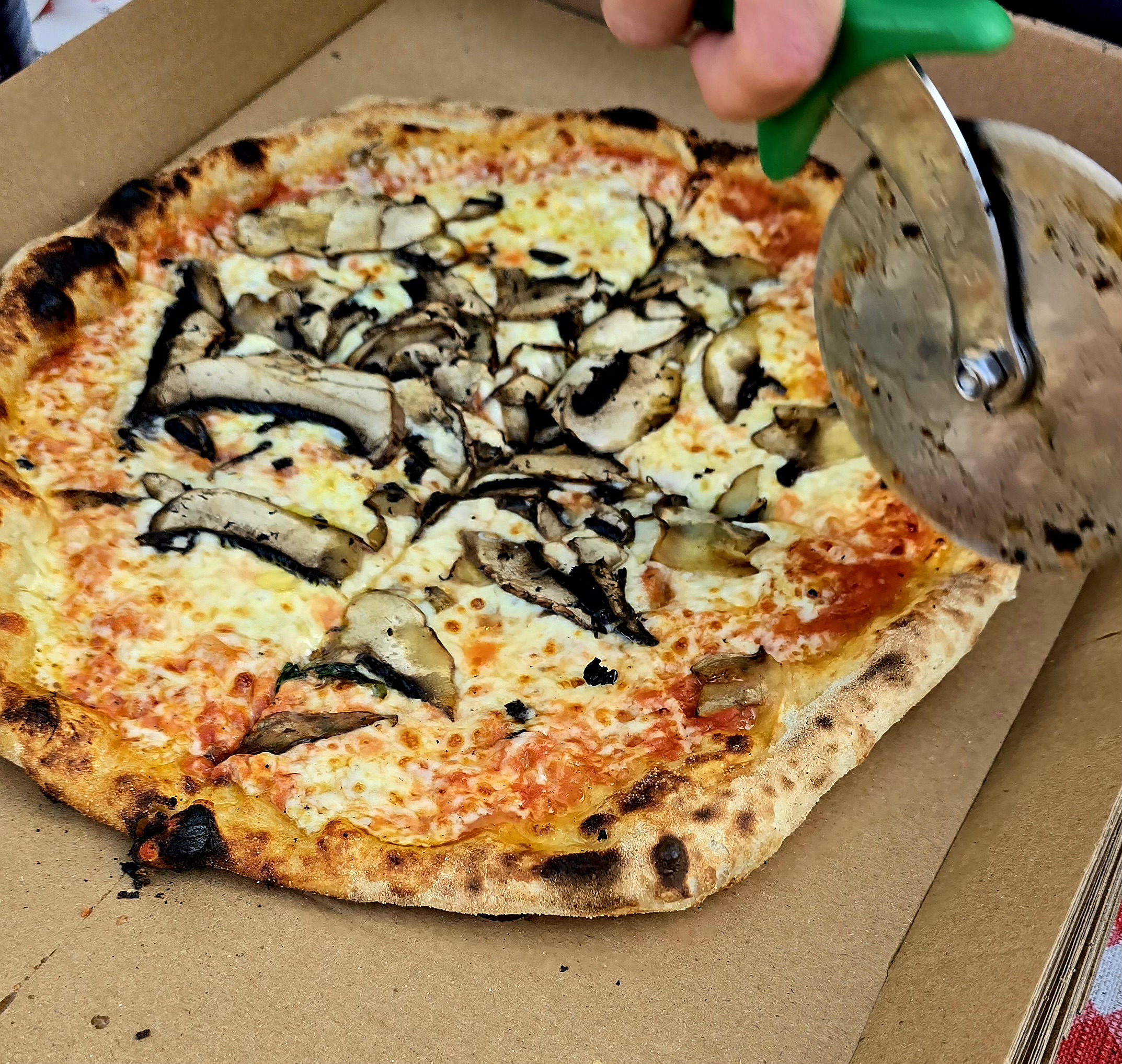 Stone baked pizza by Anticoli